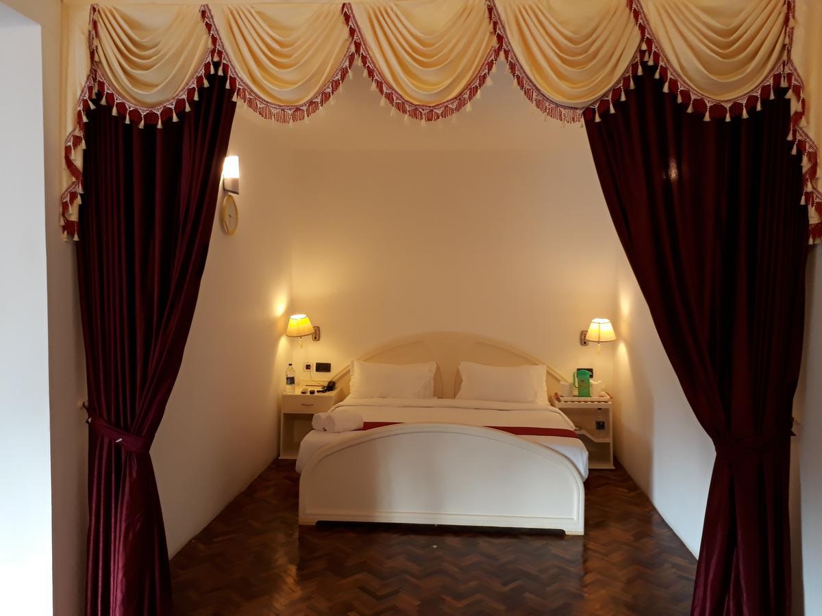 Hotel Golden Green Munnar Exterior foto